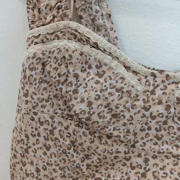 2 PEICE SET leopard print size small crop top & skirt - Picture 4 of 6